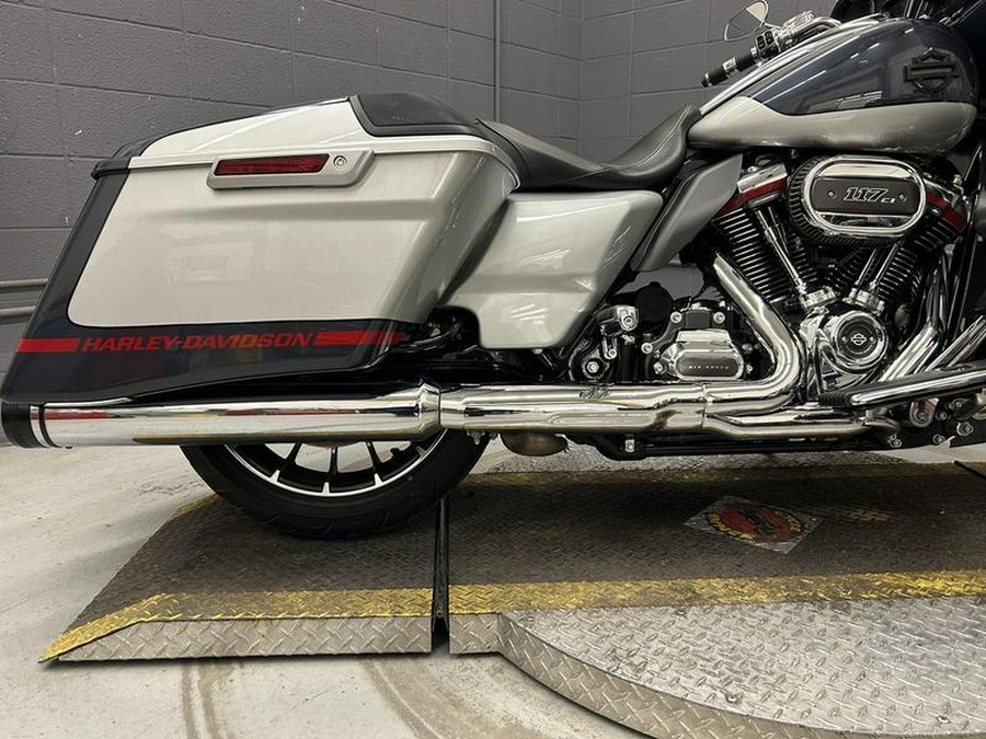 2019 Harley-Davidson® FLHXSE - CVO™ Street Glide®