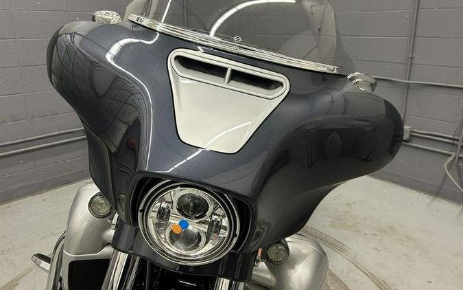 2019 Harley-Davidson® FLHXSE - CVO™ Street Glide®