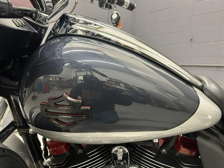 2019 Harley-Davidson® FLHXSE - CVO™ Street Glide®