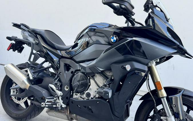 2023 BMW S 1000 XR Triple Black