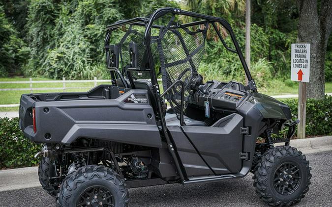2026 Honda Pioneer 700 Deluxe