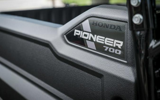 2026 Honda Pioneer 700 Deluxe
