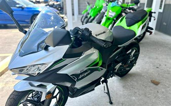 2024 Kawasaki Ninja e-1 ABS