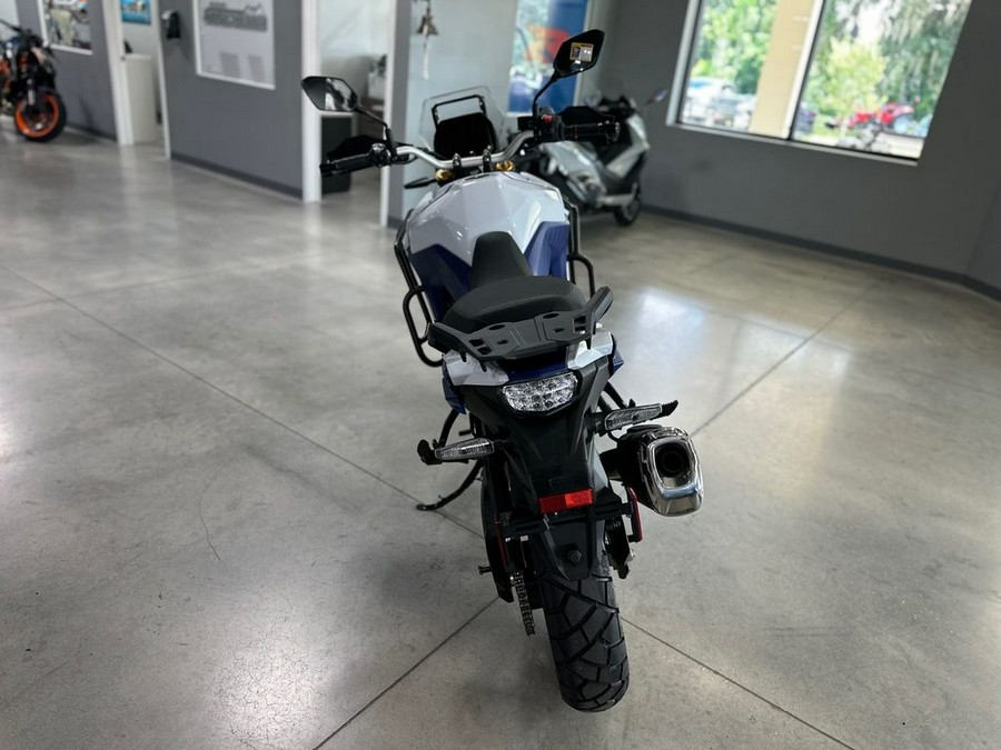 2024 Suzuki V-Strom 800DE Adventure