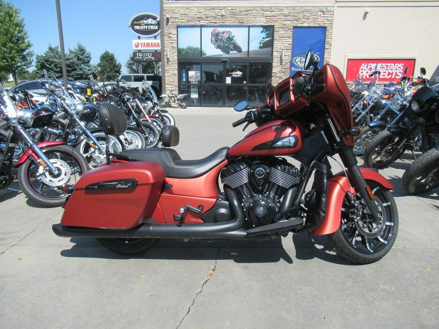 2021 Indian Motorcycle® Chieftain® Dark Horse® Ruby Smoke