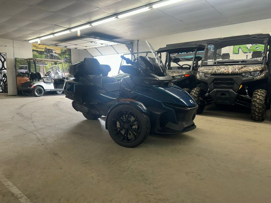 2021 Can-Am™ Spyder RT Limited