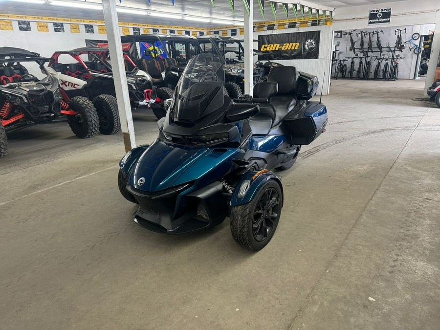 2021 Can-Am™ Spyder RT Limited