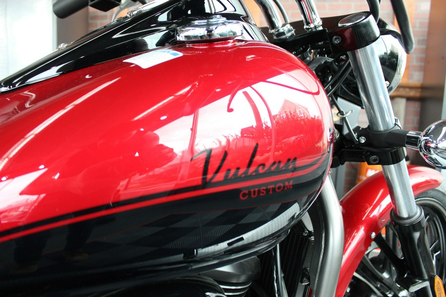 2025 Kawasaki Vulcan® 900 Custom