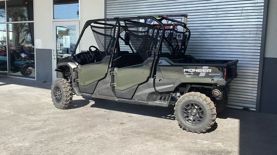 2025 Honda Pioneer 1000-6 Crew Deluxe