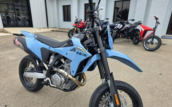2025 Suzuki DR-Z4SM