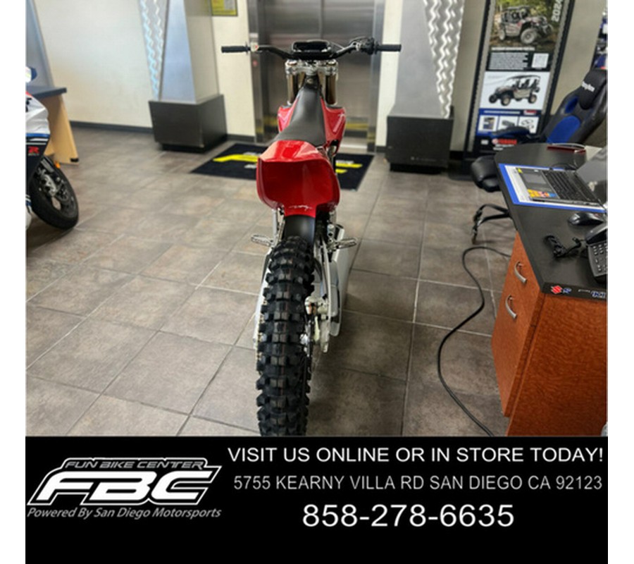 2024 Stark VARG Alpha MX 19"_80HP