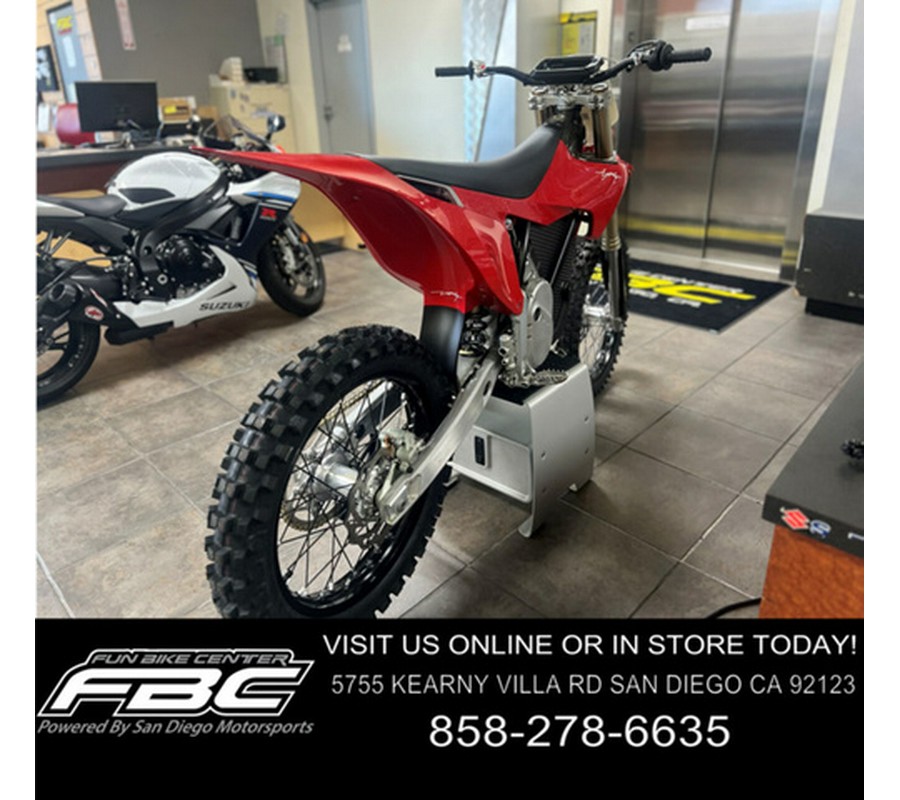 2024 Stark VARG Alpha MX 19"_80HP