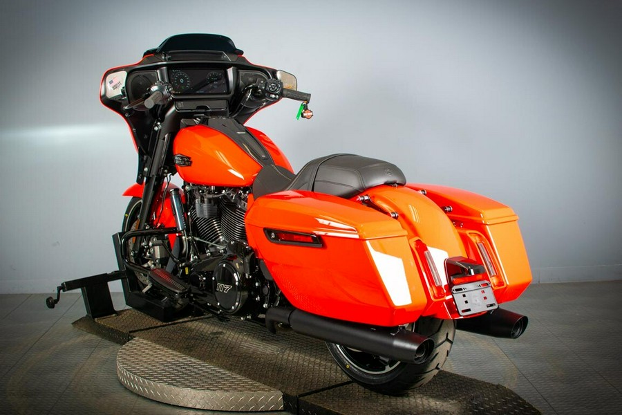 2026 Harley-Davidson Street Glide FLHX