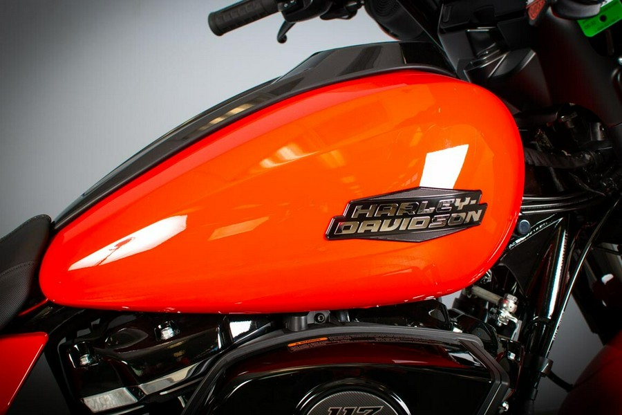 2026 Harley-Davidson Street Glide FLHX