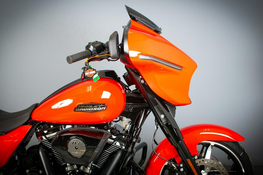 2026 Harley-Davidson Street Glide FLHX