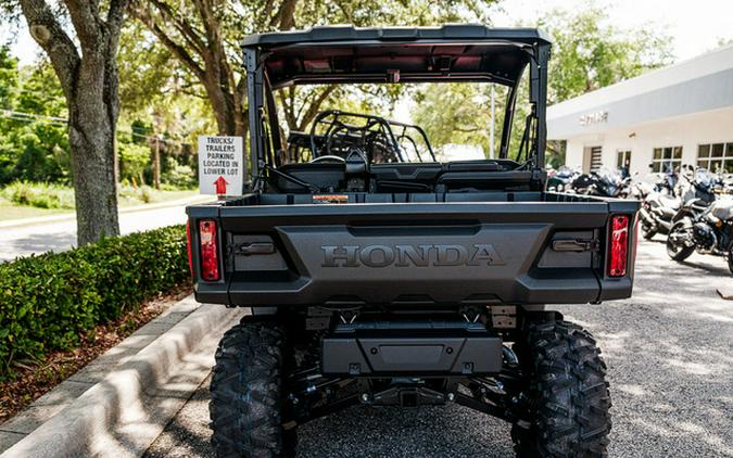 2026 Honda Pioneer 1000 Deluxe