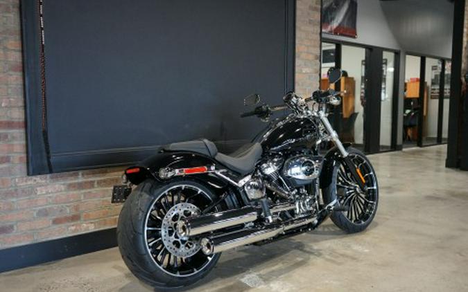 2026 Harley-Davidson Breakout®