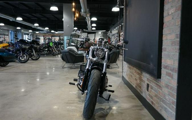 2026 Harley-Davidson Breakout®