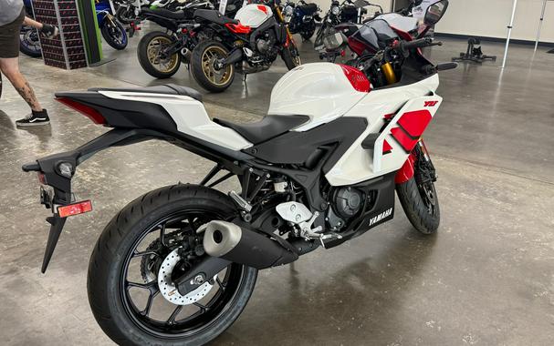 2026 Yamaha YZF-R3 ABS CA
