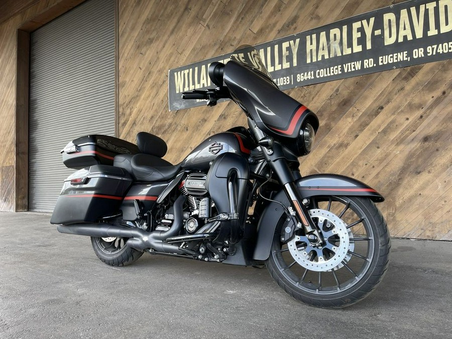 2018 Harley-Davidson Street Glide® CVO™ Street Glide®