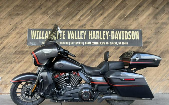 2018 Harley-Davidson Street Glide® CVO™ Street Glide®