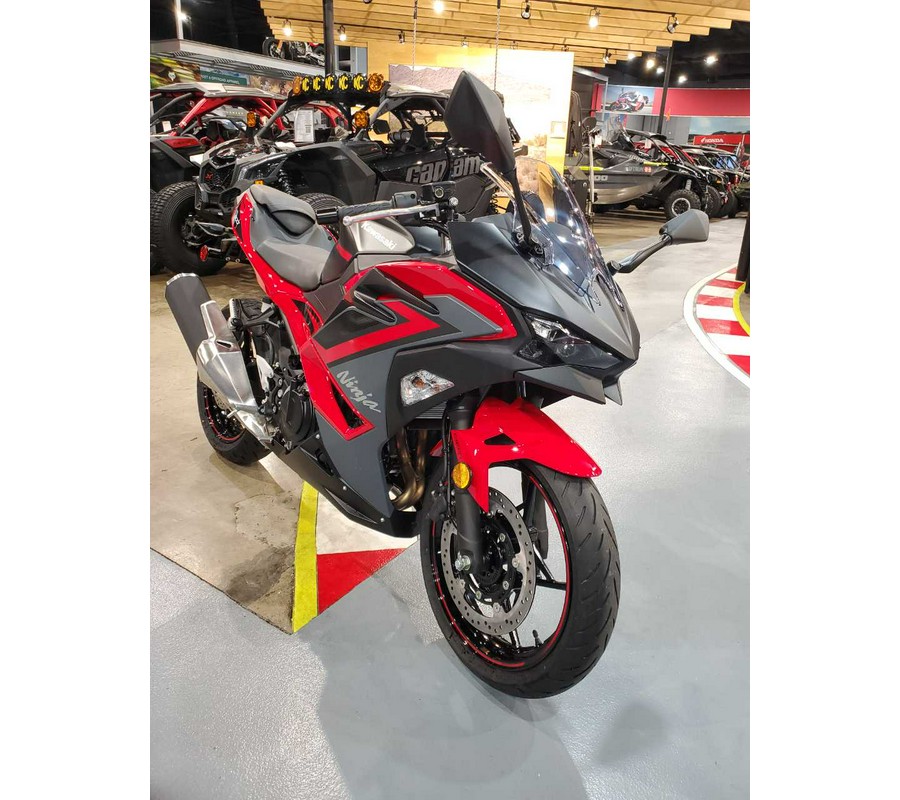 2024 KAWASAKI NINJA 500 ABS