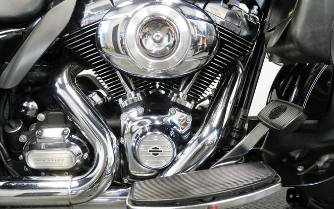 2013 Harley-Davidson® FLHTCU - Electra Glide® Ultra Classic®