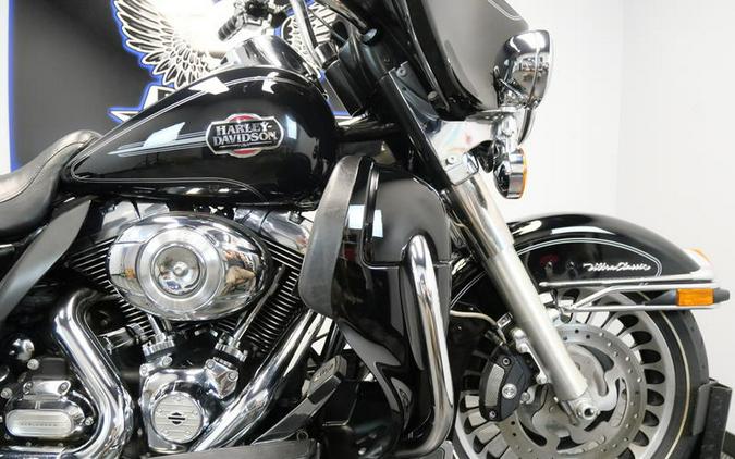 2013 Harley-Davidson® FLHTCU - Electra Glide® Ultra Classic®