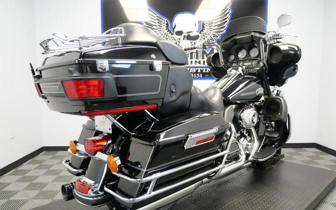 2013 Harley-Davidson® FLHTCU - Electra Glide® Ultra Classic®