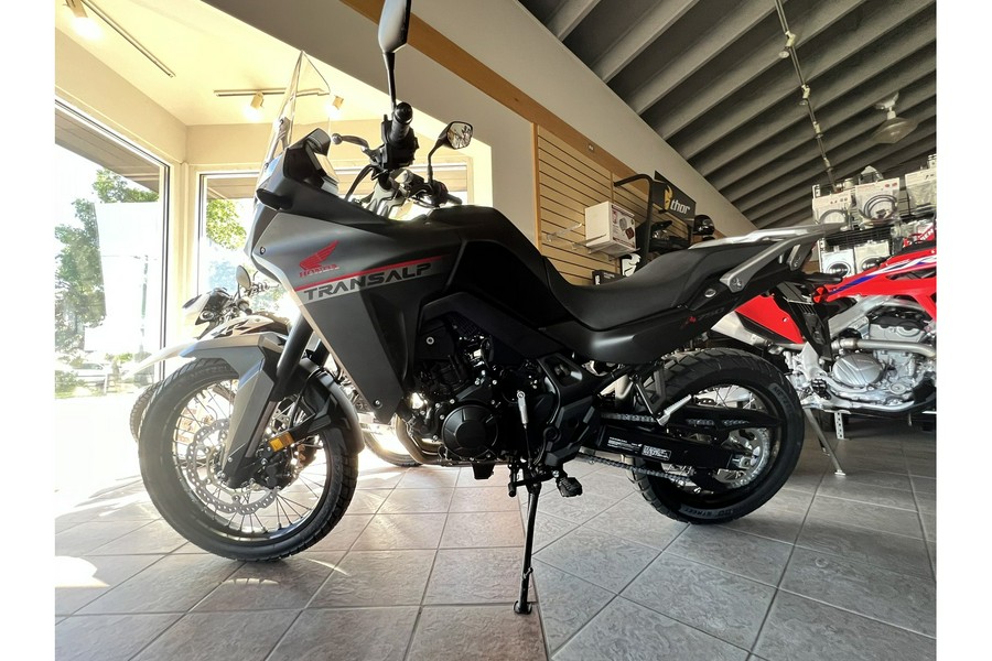 2024 Honda XL750R