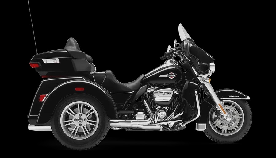 Harley-Davidson Tri Glide Ultra 2024 FLHTCUTG 84399770DT VIVID BLACK W/ PINS