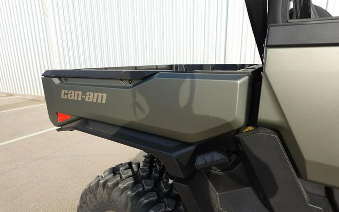 2026 Can-Am Defender MAX X MR HD11 With Half-Doors