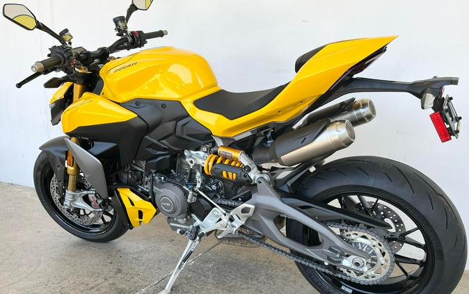 2026 Ducati STREETFIGHTER V2S