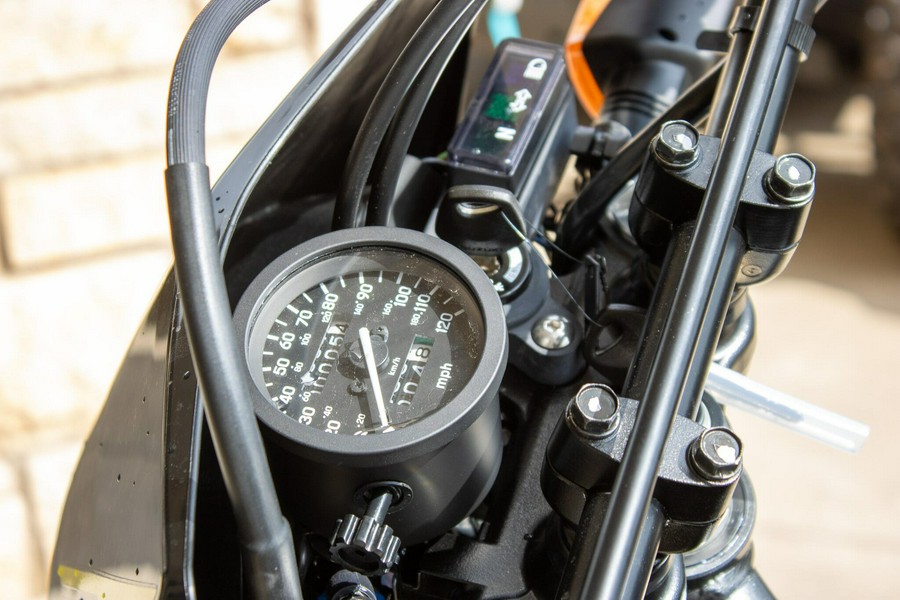 2027 SUZUKI DR650SE
