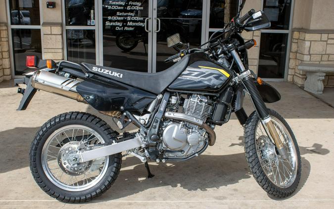 2027 SUZUKI DR650SE