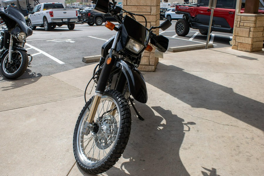 2027 SUZUKI DR650SE