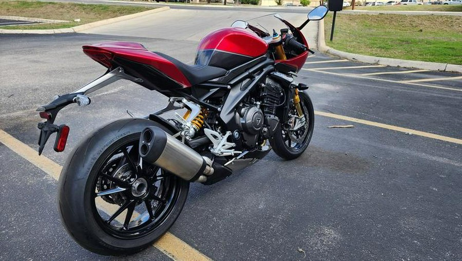 2022 Triumph Speed Triple 1200 RR Red Hopper / Storm Grey