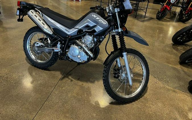 2024 Yamaha XT 250