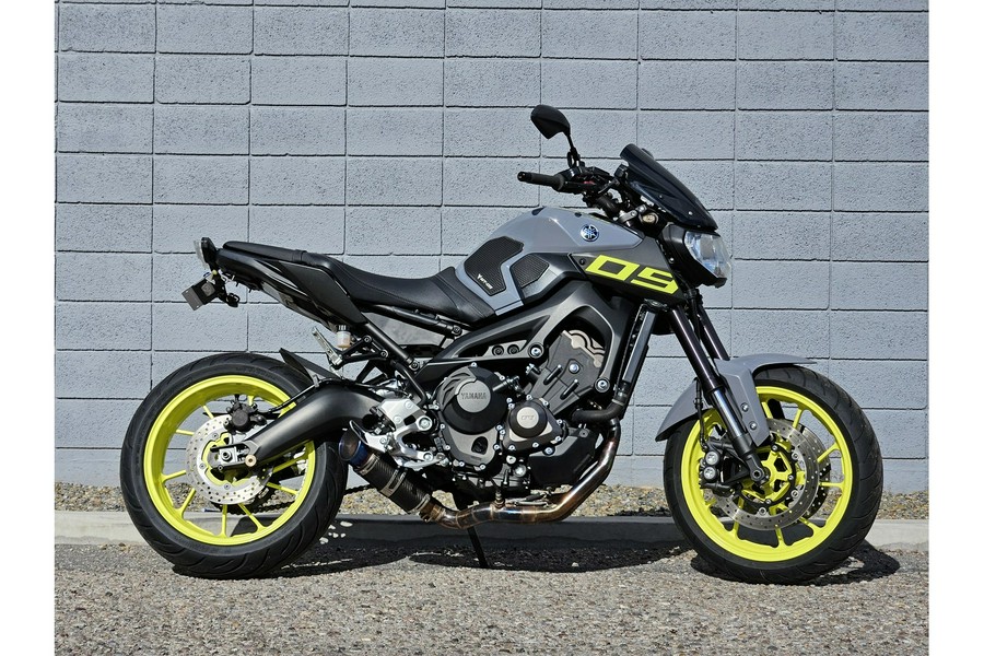 2016 Yamaha FZ-09