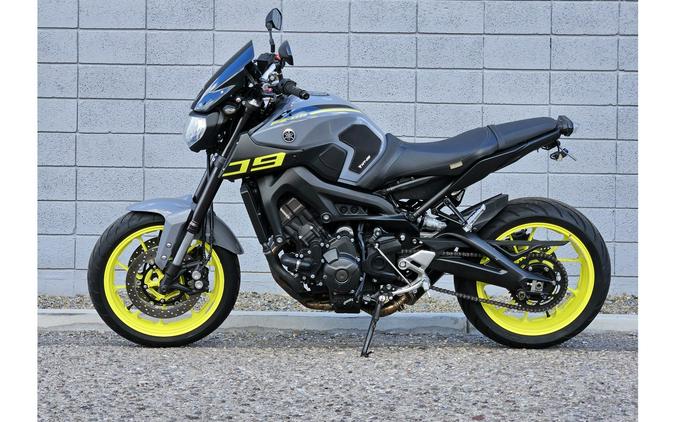 2016 Yamaha FZ-09