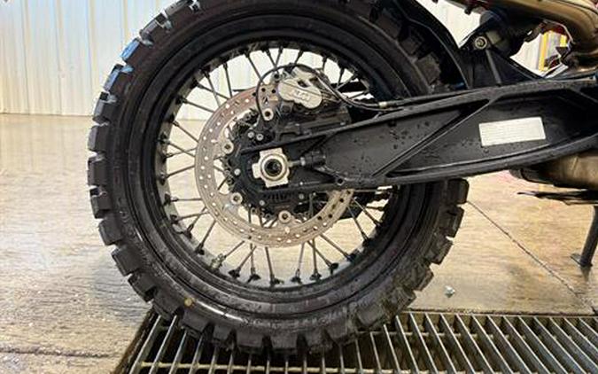 2022 KTM 890 Adventure R