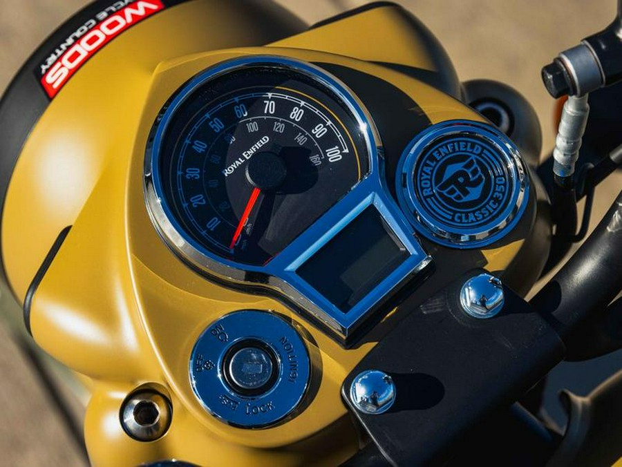 2026 Royal Enfield Classic 350 Commando Sand