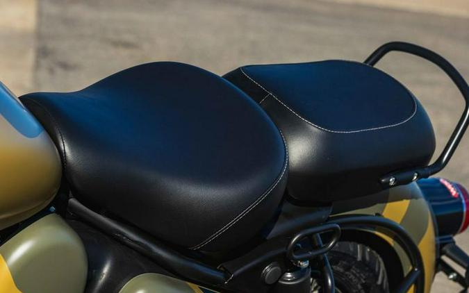 2026 Royal Enfield Classic 350 Commando Sand