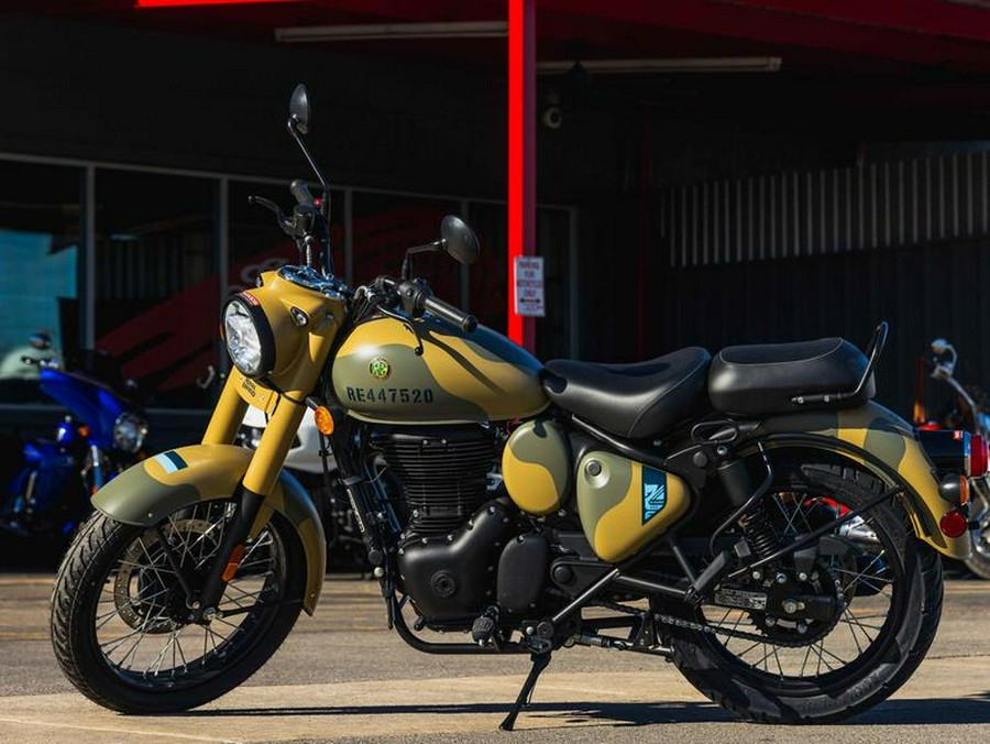 2026 Royal Enfield Classic 350 Commando Sand