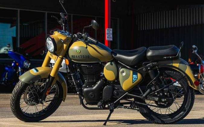 2026 Royal Enfield Classic 350 Commando Sand