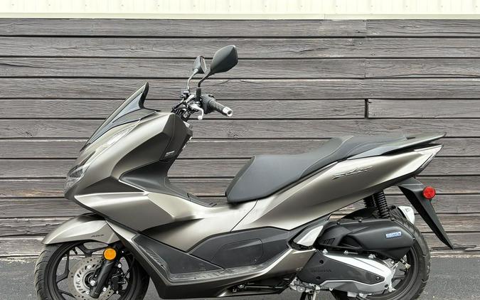 2023 Honda® PCX