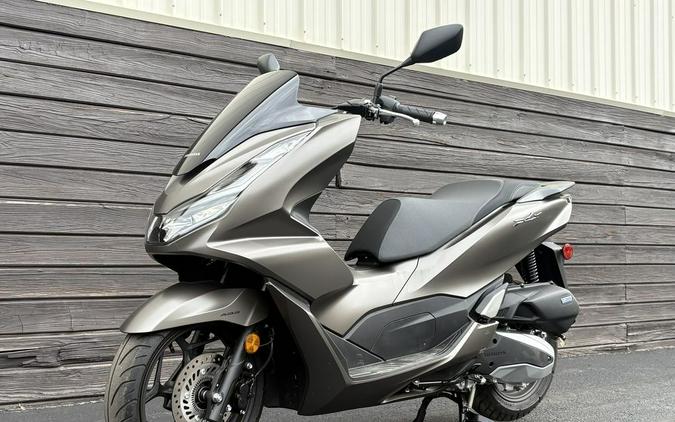2023 Honda® PCX