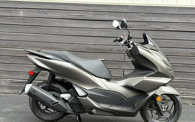 2023 Honda® PCX