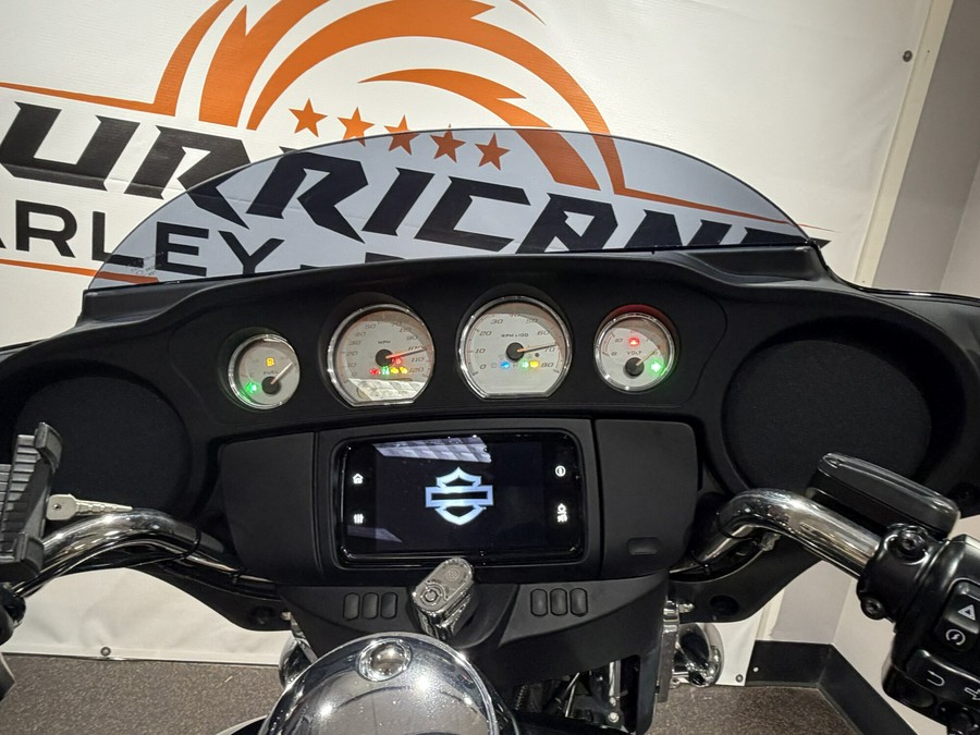 2021 Harley-Davidson Street Glide FLHX