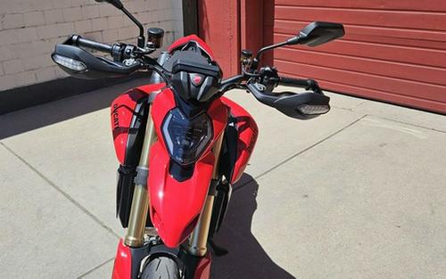 2026 Ducati Hypermotard V2